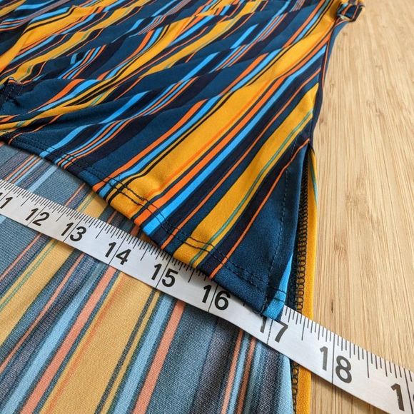 NEW Hi Low Colorful Cuffed Sleeve Front Tie Top Sized Medium from Suzy Shier - Picture 8 of 14